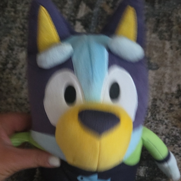 Bluey and Bingo Talking Plush Bundle - Picture 7 of 8